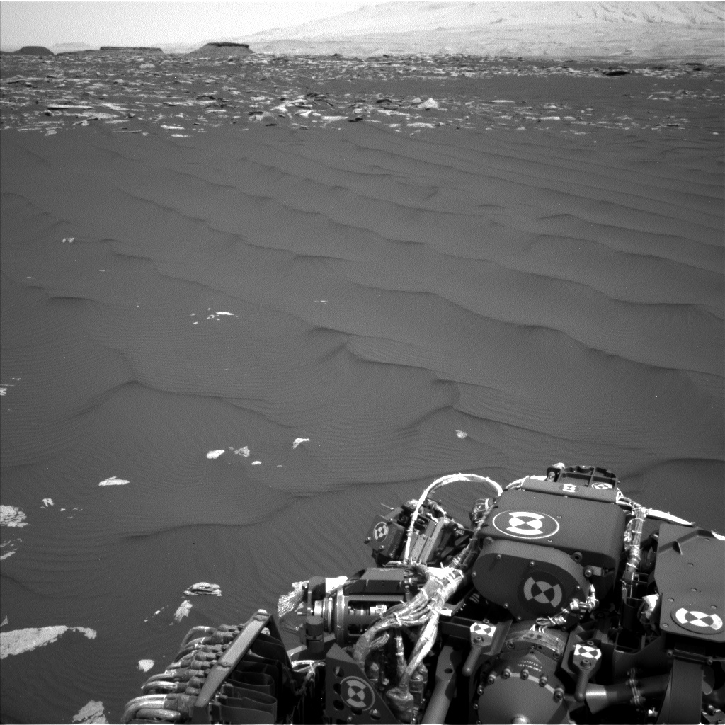 Nasa's Mars rover Curiosity acquired this image using its Left Navigation Camera on Sol 1584, at drive 1650, site number 60