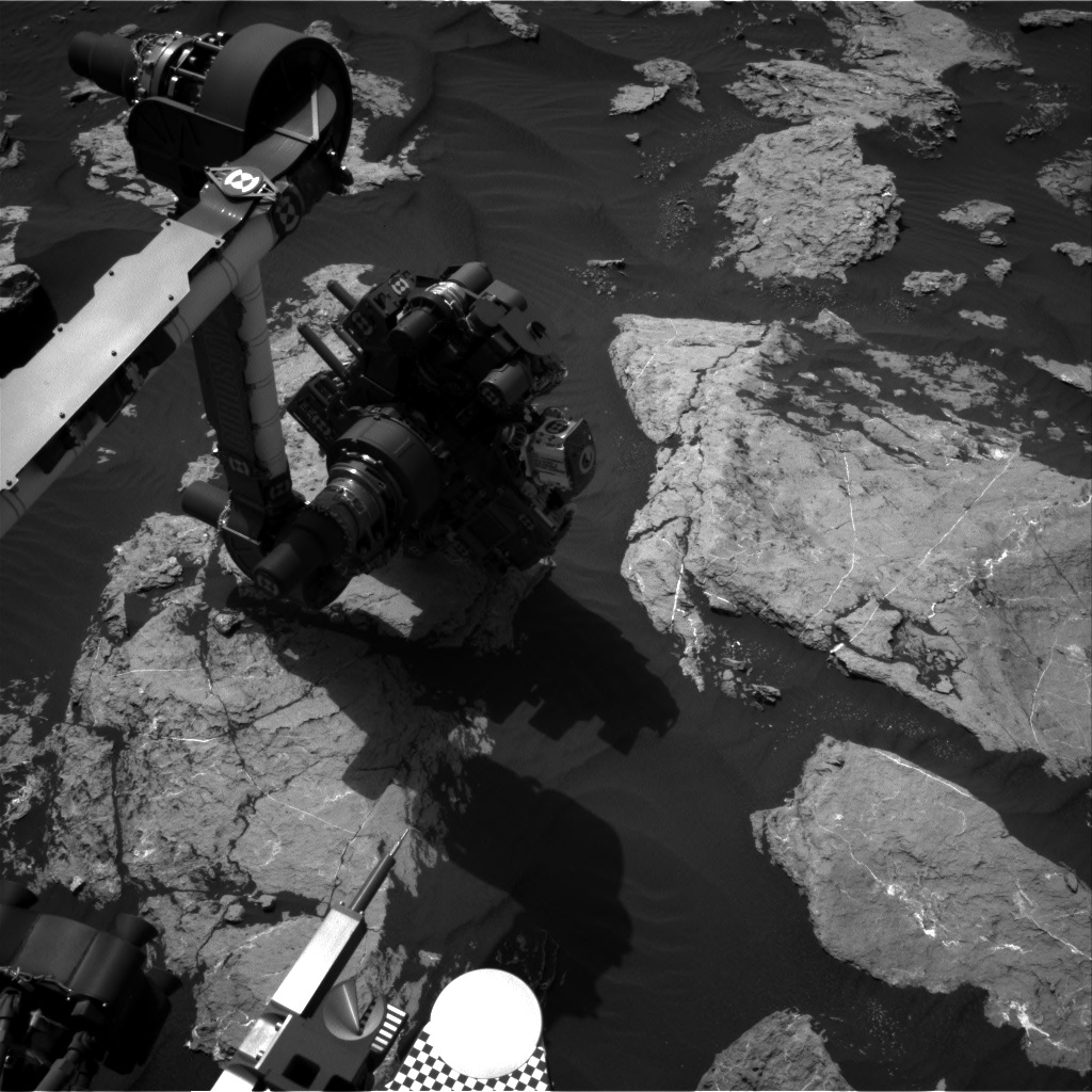 Nasa's Mars rover Curiosity acquired this image using its Right Navigation Camera on Sol 1584, at drive 1422, site number 60