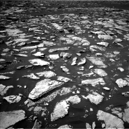 Nasa's Mars rover Curiosity acquired this image using its Left Navigation Camera on Sol 1585, at drive 1662, site number 60