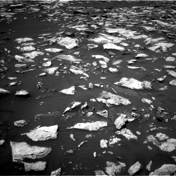 Nasa's Mars rover Curiosity acquired this image using its Left Navigation Camera on Sol 1585, at drive 1692, site number 60