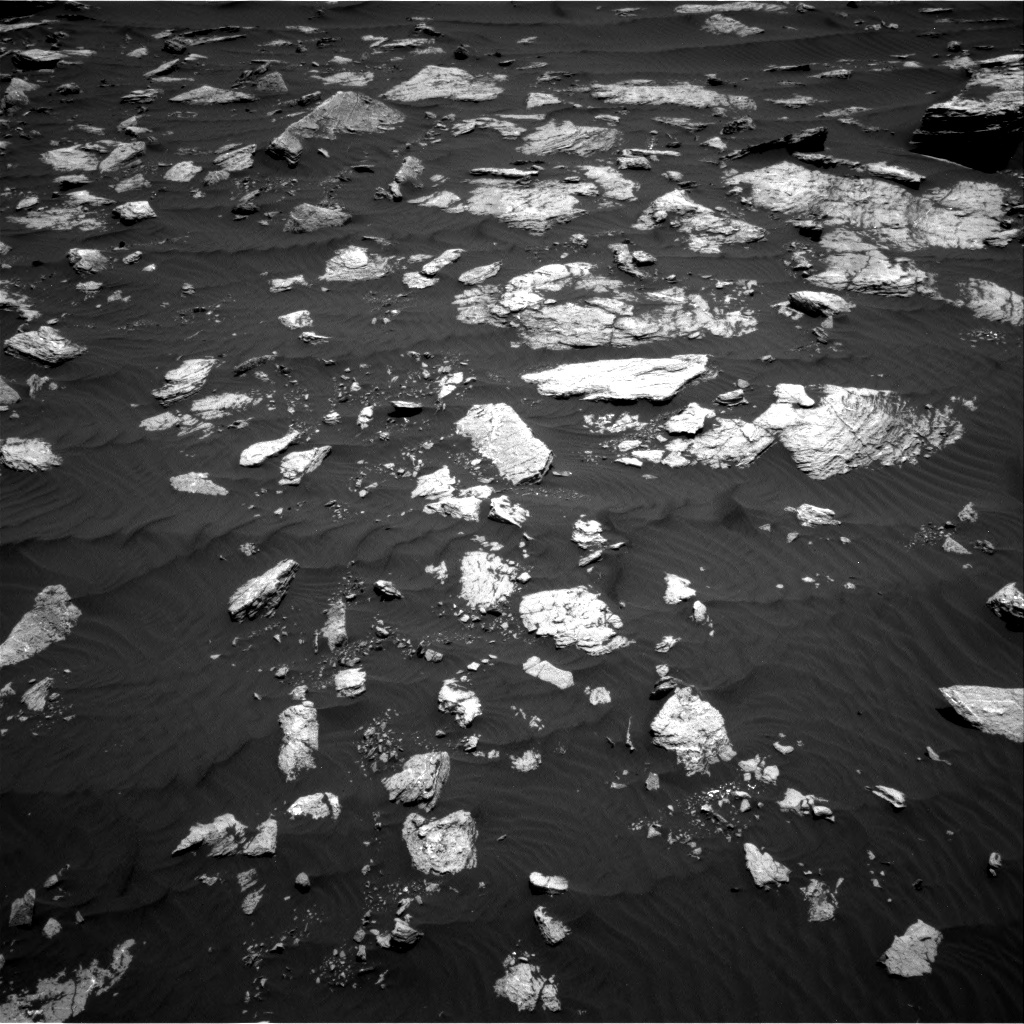 Nasa's Mars rover Curiosity acquired this image using its Right Navigation Camera on Sol 1585, at drive 1716, site number 60