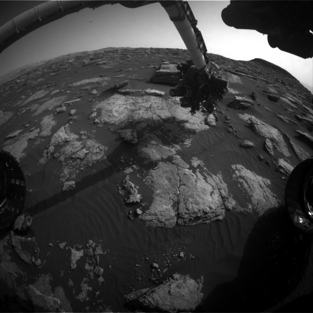 Nasa's Mars rover Curiosity acquired this image using its Front Hazard Avoidance Camera (Front Hazcam) on Sol 1586, at drive 1752, site number 60