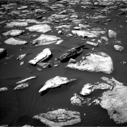 Nasa's Mars rover Curiosity acquired this image using its Left Navigation Camera on Sol 1587, at drive 1758, site number 60