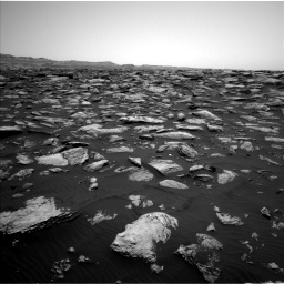 Nasa's Mars rover Curiosity acquired this image using its Left Navigation Camera on Sol 1587, at drive 1824, site number 60