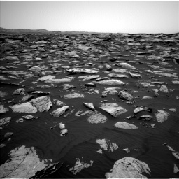 Nasa's Mars rover Curiosity acquired this image using its Left Navigation Camera on Sol 1587, at drive 1836, site number 60