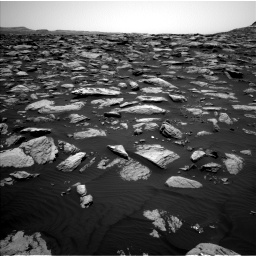 Nasa's Mars rover Curiosity acquired this image using its Left Navigation Camera on Sol 1587, at drive 1842, site number 60