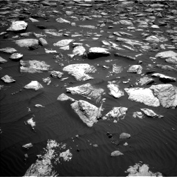 Nasa's Mars rover Curiosity acquired this image using its Left Navigation Camera on Sol 1587, at drive 1860, site number 60