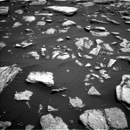 Nasa's Mars rover Curiosity acquired this image using its Left Navigation Camera on Sol 1587, at drive 1962, site number 60