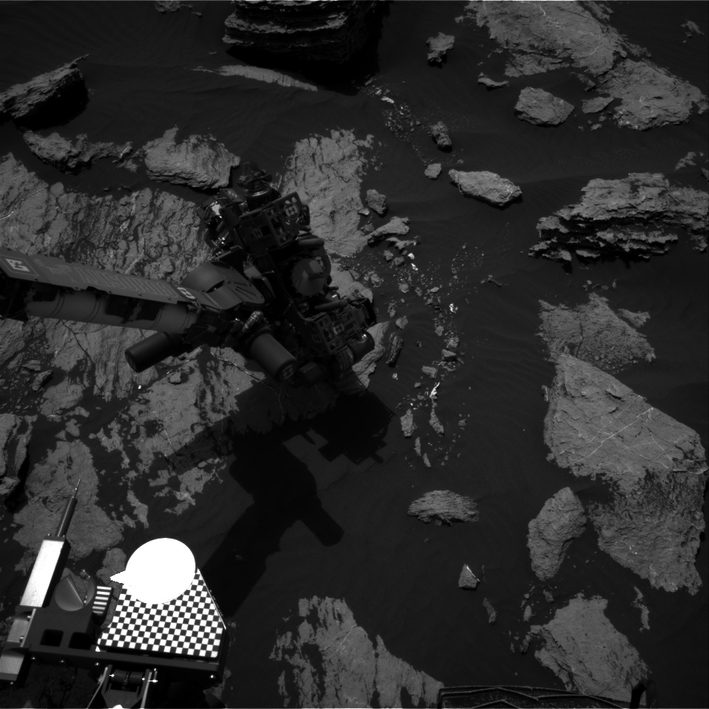 Nasa's Mars rover Curiosity acquired this image using its Right Navigation Camera on Sol 1587, at drive 1752, site number 60
