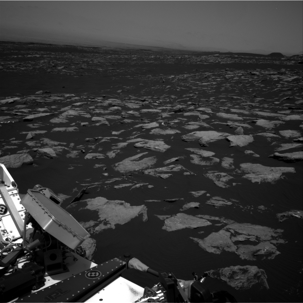 Nasa's Mars rover Curiosity acquired this image using its Right Navigation Camera on Sol 1587, at drive 2010, site number 60