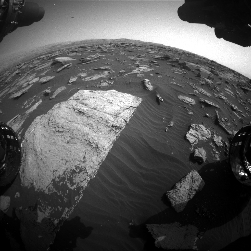 Nasa's Mars rover Curiosity acquired this image using its Front Hazard Avoidance Camera (Front Hazcam) on Sol 1589, at drive 2256, site number 60