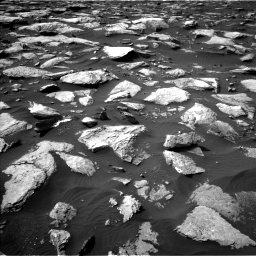 Nasa's Mars rover Curiosity acquired this image using its Left Navigation Camera on Sol 1589, at drive 2082, site number 60