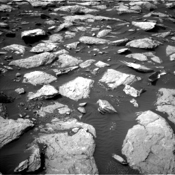 Nasa's Mars rover Curiosity acquired this image using its Left Navigation Camera on Sol 1589, at drive 2094, site number 60