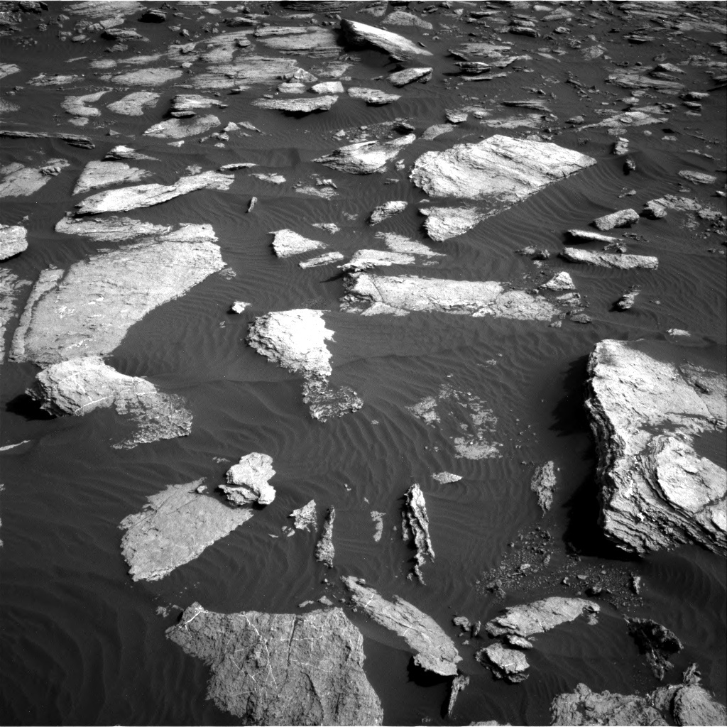 Nasa's Mars rover Curiosity acquired this image using its Right Navigation Camera on Sol 1589, at drive 2214, site number 60
