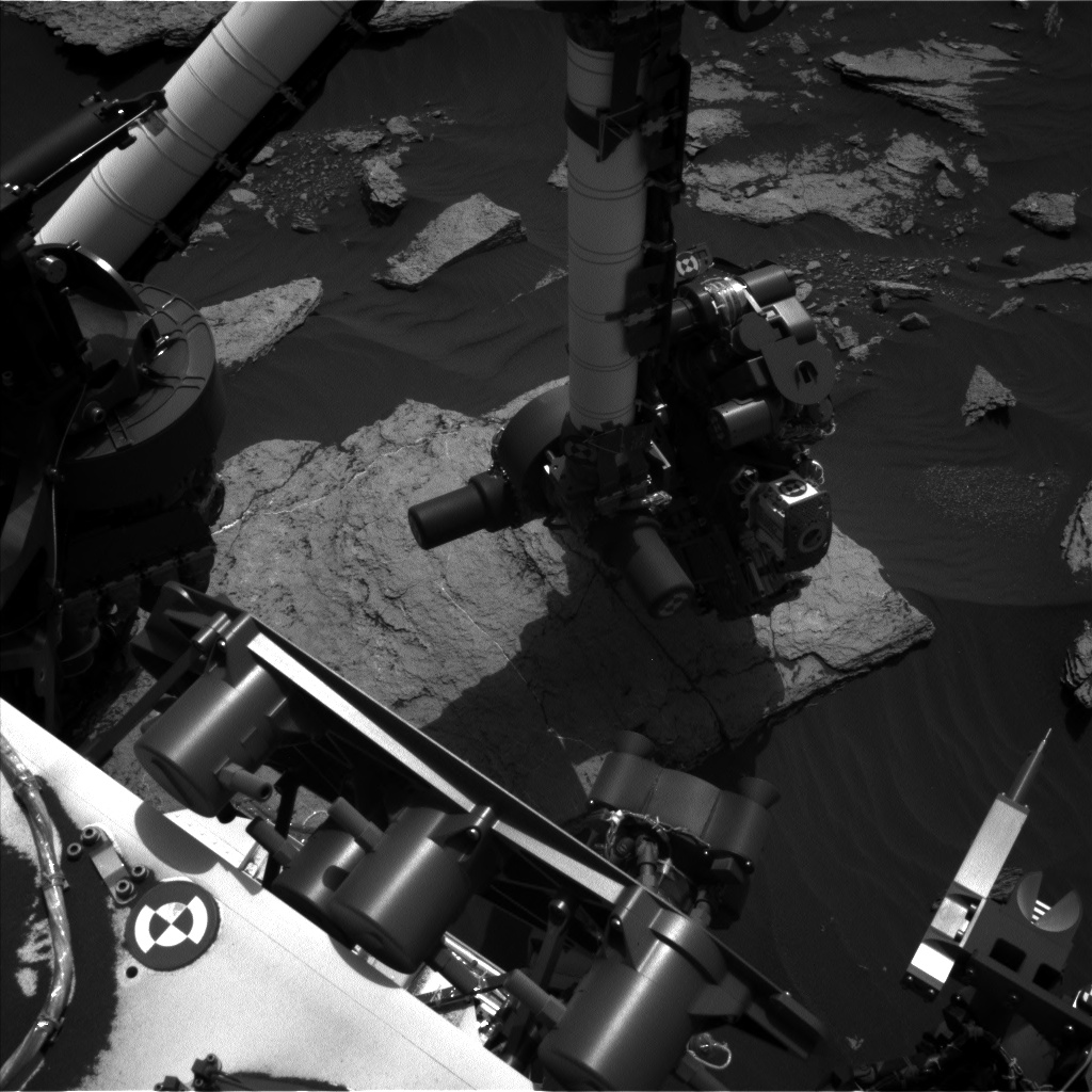 Nasa's Mars rover Curiosity acquired this image using its Left Navigation Camera on Sol 1591, at drive 2256, site number 60