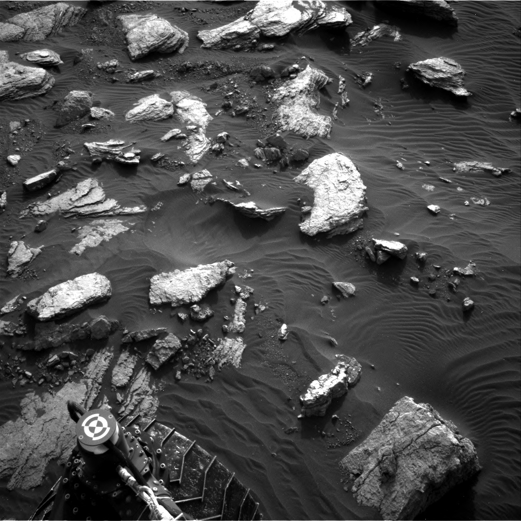 Nasa's Mars rover Curiosity acquired this image using its Right Navigation Camera on Sol 1591, at drive 2346, site number 60
