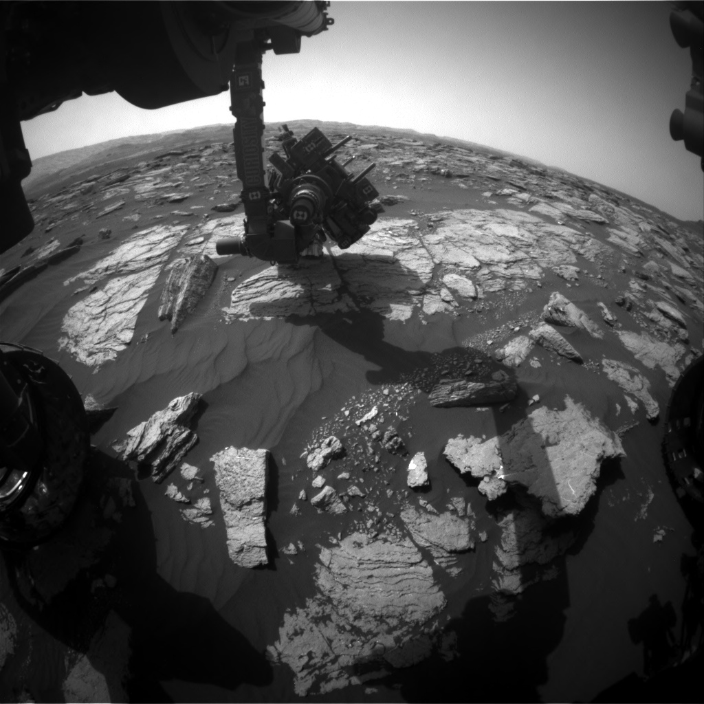 Nasa's Mars rover Curiosity acquired this image using its Front Hazard Avoidance Camera (Front Hazcam) on Sol 1594, at drive 2346, site number 60