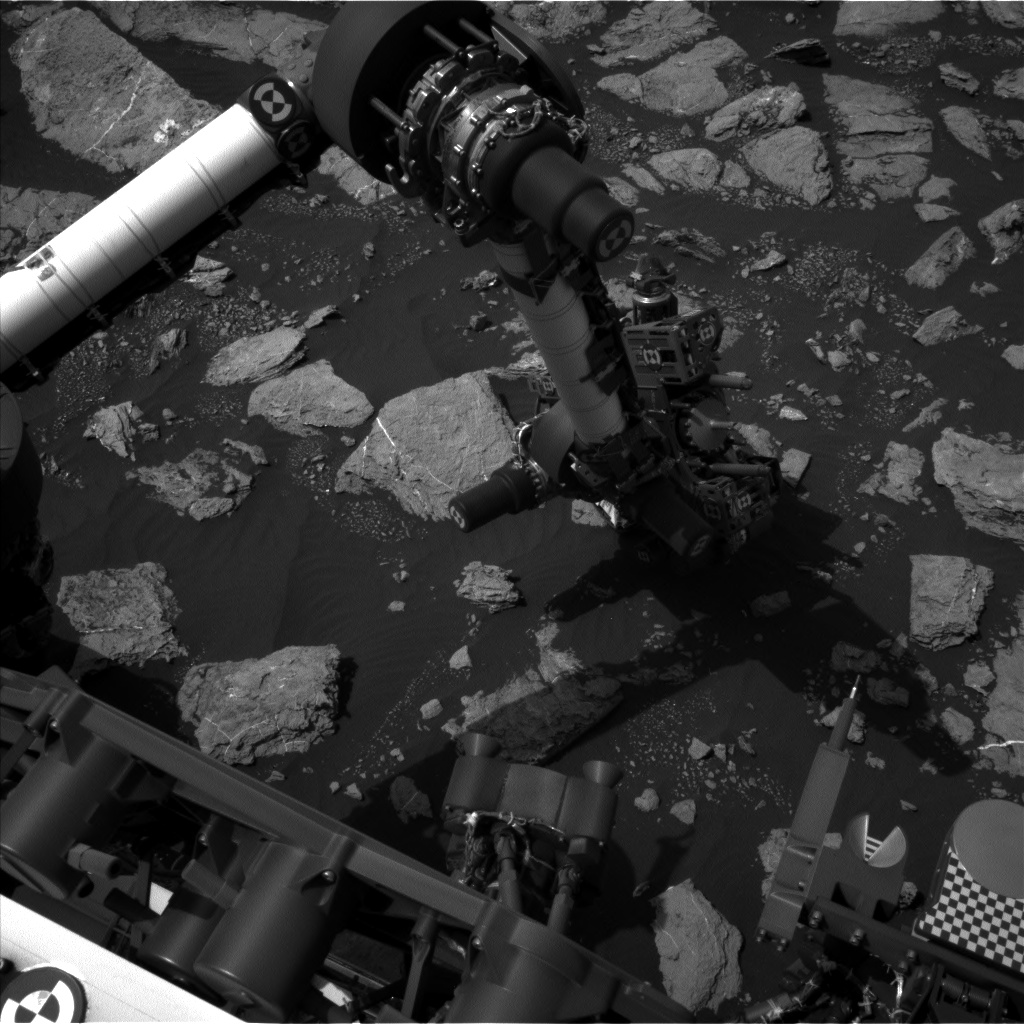 Nasa's Mars rover Curiosity acquired this image using its Left Navigation Camera on Sol 1596, at drive 2574, site number 60