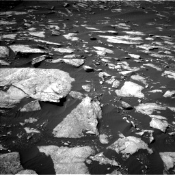 Nasa's Mars rover Curiosity acquired this image using its Left Navigation Camera on Sol 1596, at drive 2724, site number 60