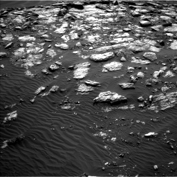 Nasa's Mars rover Curiosity acquired this image using its Left Navigation Camera on Sol 1598, at drive 2880, site number 60