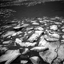 Nasa's Mars rover Curiosity acquired this image using its Left Navigation Camera on Sol 1601, at drive 2958, site number 60