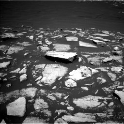 Nasa's Mars rover Curiosity acquired this image using its Left Navigation Camera on Sol 1601, at drive 2982, site number 60