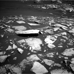 Nasa's Mars rover Curiosity acquired this image using its Left Navigation Camera on Sol 1601, at drive 3012, site number 60