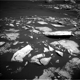 Nasa's Mars rover Curiosity acquired this image using its Left Navigation Camera on Sol 1601, at drive 3018, site number 60