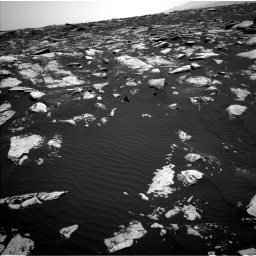 Nasa's Mars rover Curiosity acquired this image using its Left Navigation Camera on Sol 1604, at drive 3270, site number 60