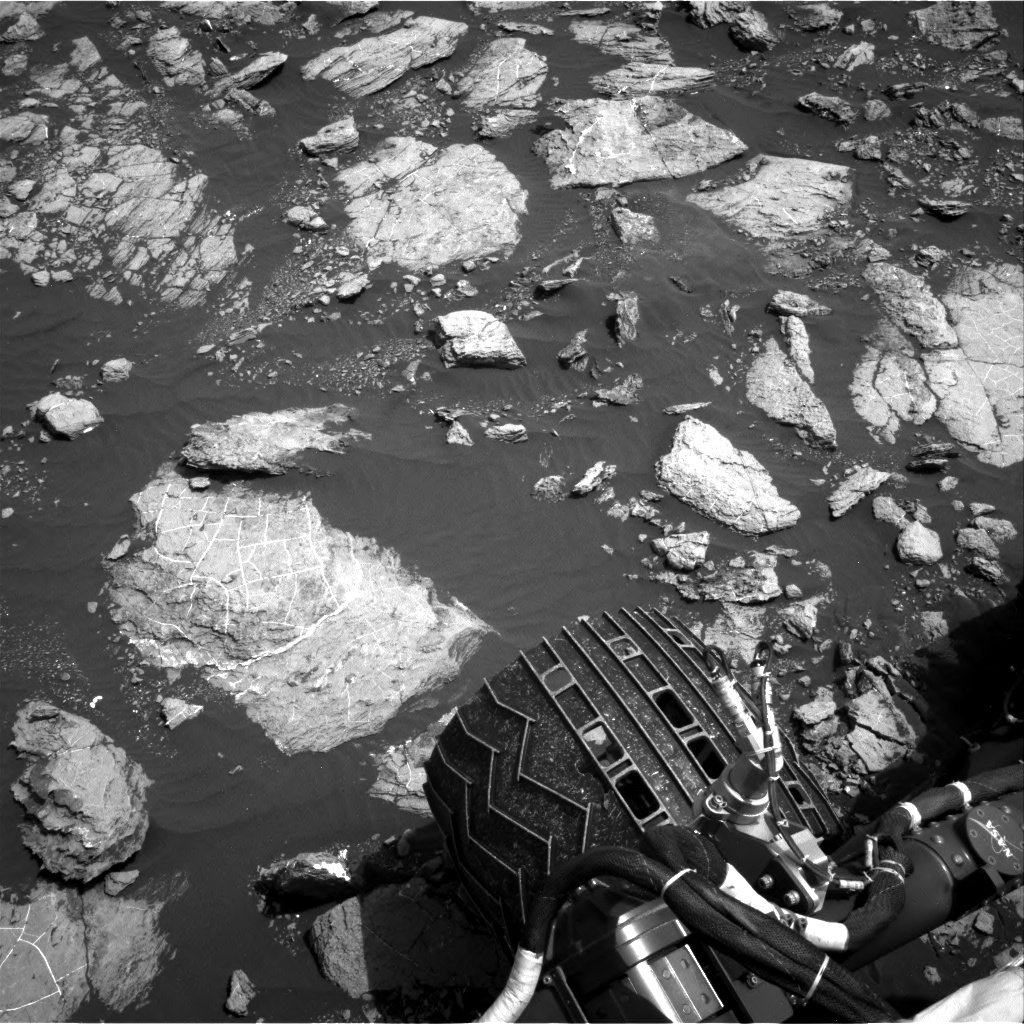 Nasa's Mars rover Curiosity acquired this image using its Right Navigation Camera on Sol 1604, at drive 0, site number 61