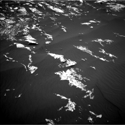 Nasa's Mars rover Curiosity acquired this image using its Left Navigation Camera on Sol 1605, at drive 54, site number 61