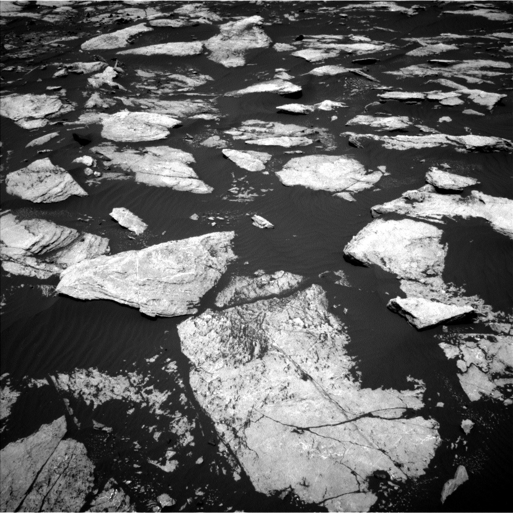 Nasa's Mars rover Curiosity acquired this image using its Left Navigation Camera on Sol 1605, at drive 126, site number 61