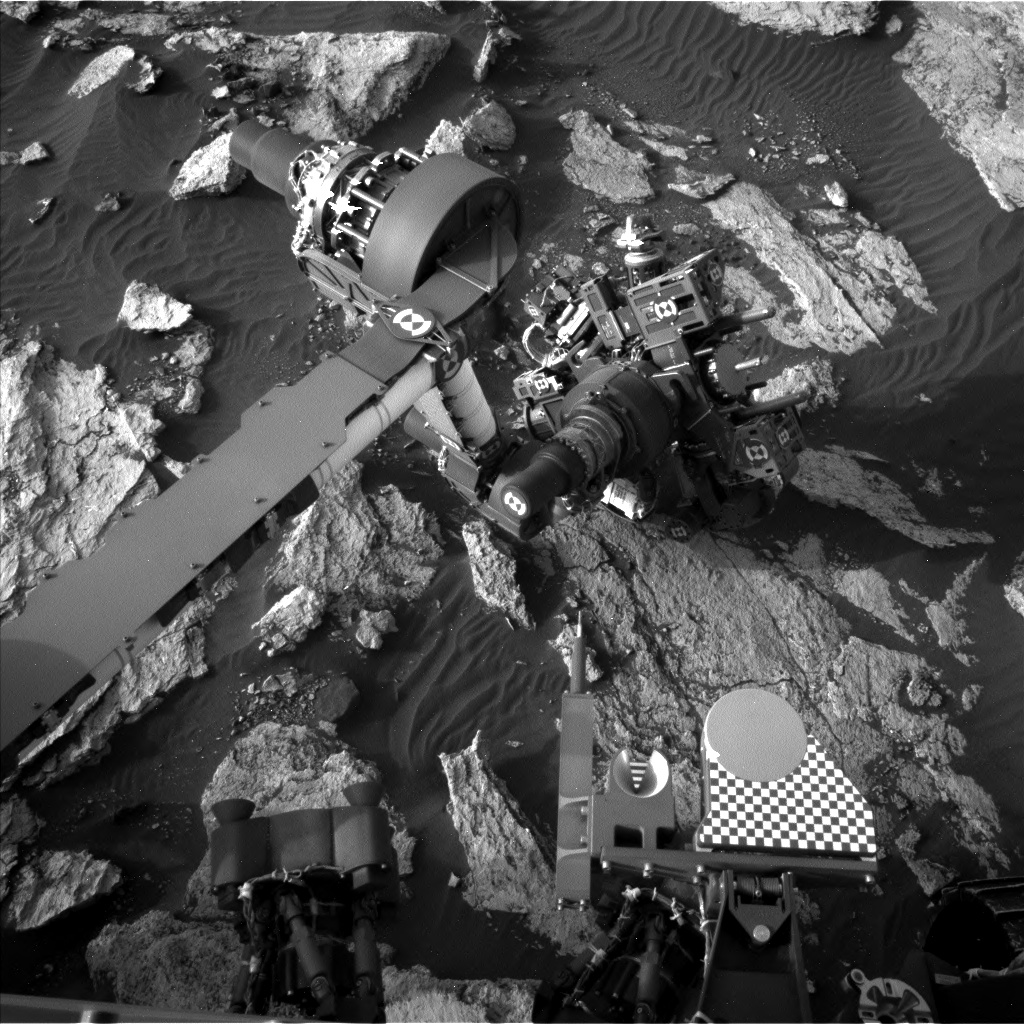 Nasa's Mars rover Curiosity acquired this image using its Left Navigation Camera on Sol 1606, at drive 156, site number 61