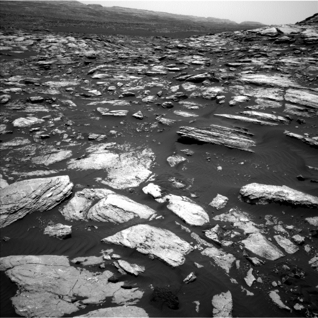 Nasa's Mars rover Curiosity acquired this image using its Left Navigation Camera on Sol 1608, at drive 186, site number 61