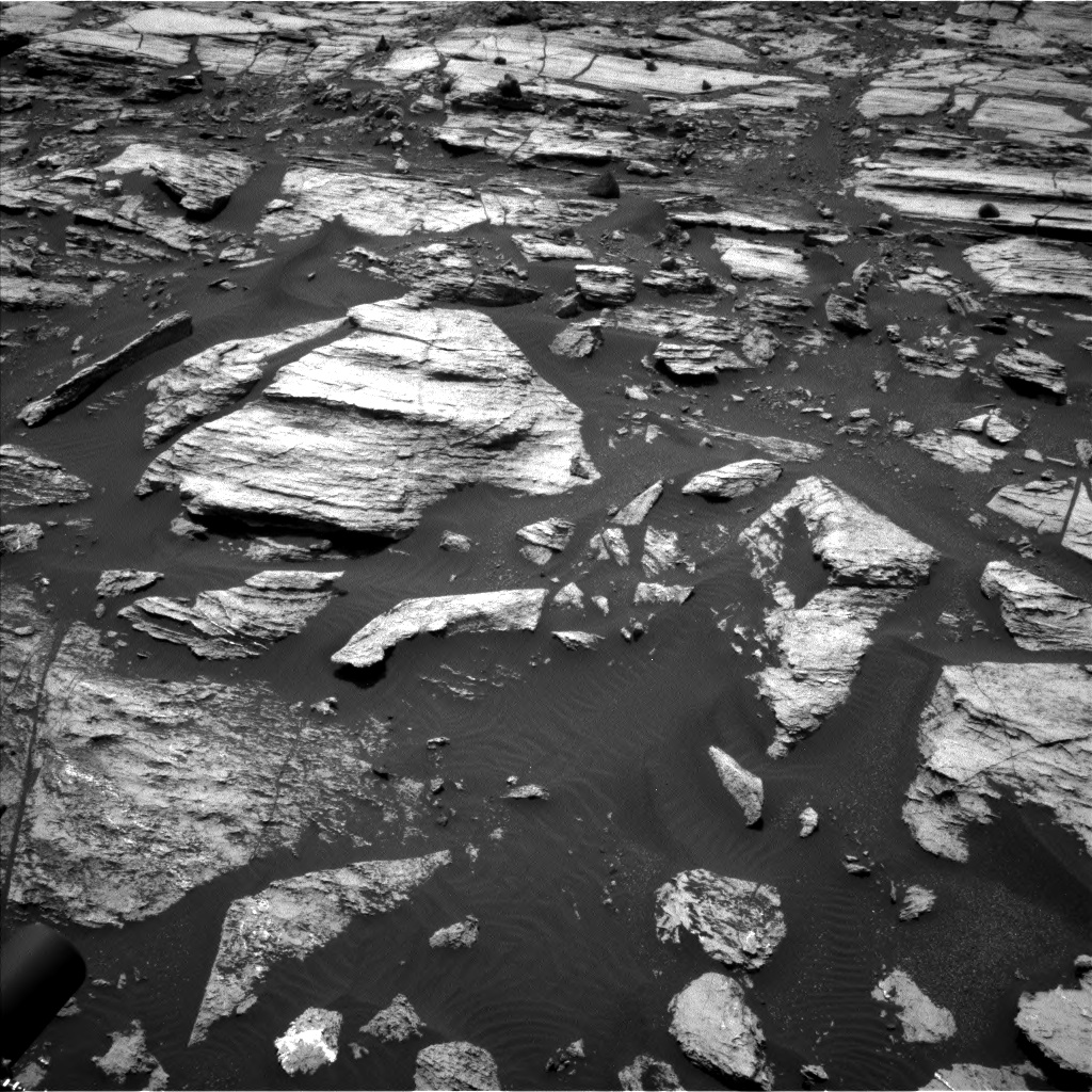 Nasa's Mars rover Curiosity acquired this image using its Left Navigation Camera on Sol 1608, at drive 216, site number 61