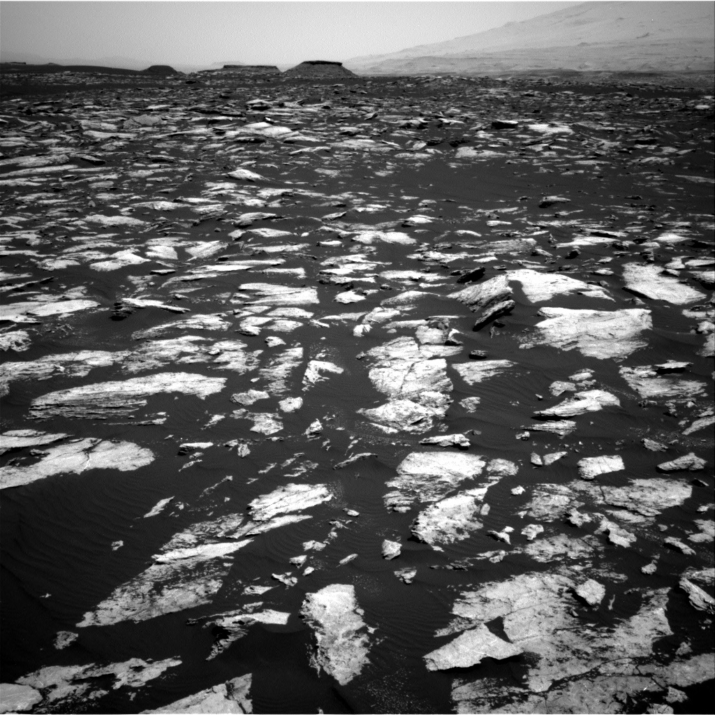 Nasa's Mars rover Curiosity acquired this image using its Right Navigation Camera on Sol 1608, at drive 186, site number 61