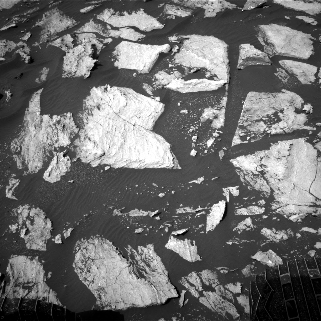 Nasa's Mars rover Curiosity acquired this image using its Right Navigation Camera on Sol 1608, at drive 252, site number 61
