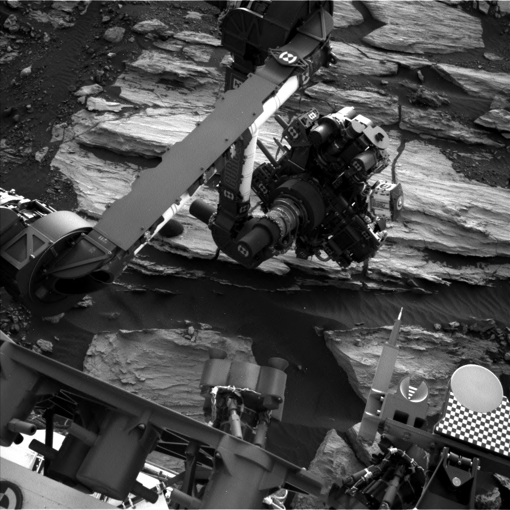 Nasa's Mars rover Curiosity acquired this image using its Left Navigation Camera on Sol 1609, at drive 252, site number 61