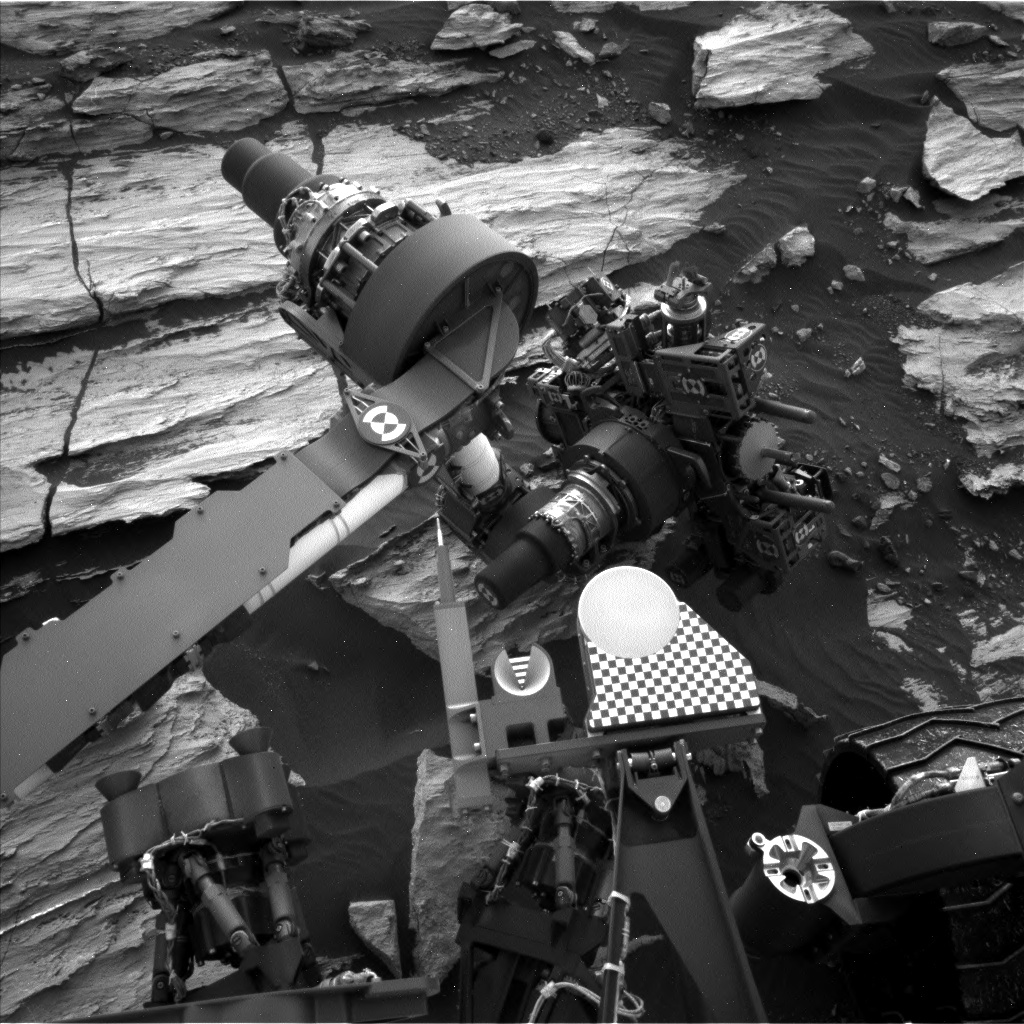 Nasa's Mars rover Curiosity acquired this image using its Left Navigation Camera on Sol 1609, at drive 252, site number 61