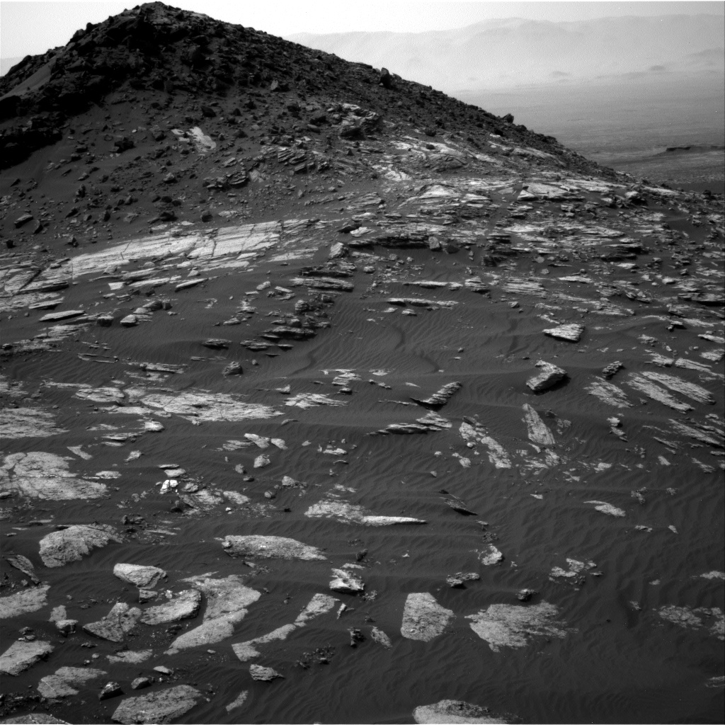Nasa's Mars rover Curiosity acquired this image using its Right Navigation Camera on Sol 1610, at drive 456, site number 61