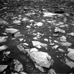 Nasa's Mars rover Curiosity acquired this image using its Left Navigation Camera on Sol 1611, at drive 462, site number 61