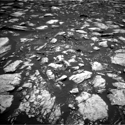 Nasa's Mars rover Curiosity acquired this image using its Left Navigation Camera on Sol 1611, at drive 492, site number 61