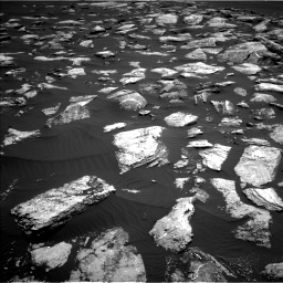 Nasa's Mars rover Curiosity acquired this image using its Left Navigation Camera on Sol 1611, at drive 582, site number 61