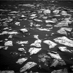 Nasa's Mars rover Curiosity acquired this image using its Left Navigation Camera on Sol 1611, at drive 606, site number 61