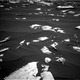 Nasa's Mars rover Curiosity acquired this image using its Left Navigation Camera on Sol 1612, at drive 780, site number 61