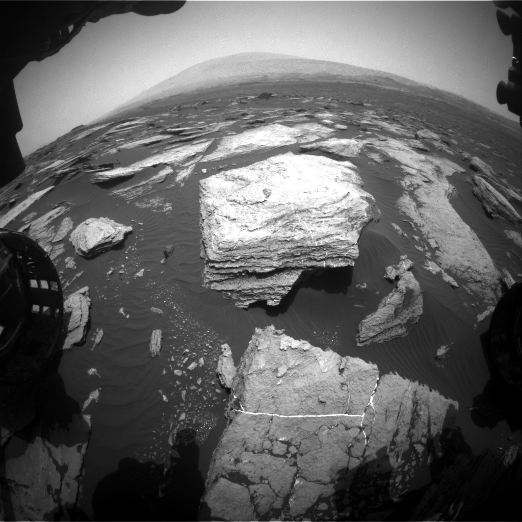Nasa's Mars rover Curiosity acquired this image using its Front Hazard Avoidance Camera (Front Hazcam) on Sol 1613, at drive 924, site number 61