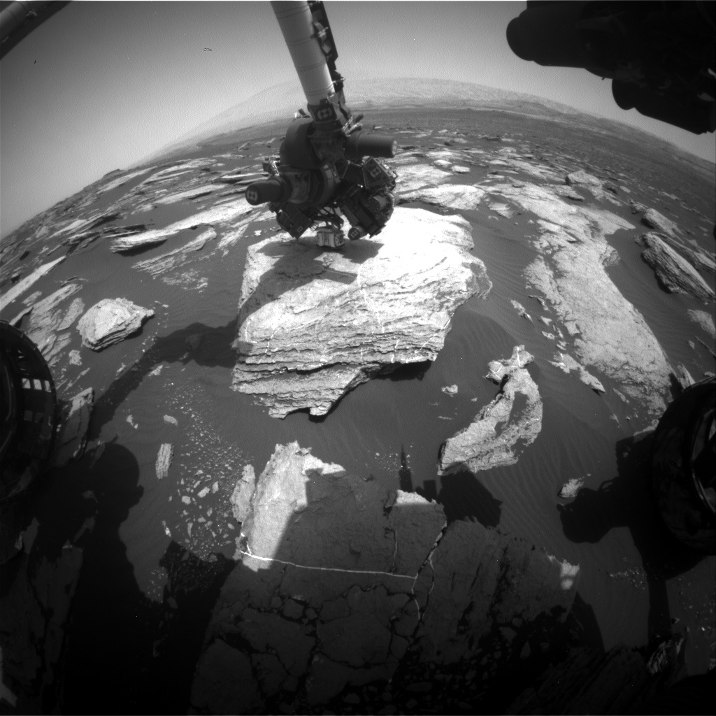 Nasa's Mars rover Curiosity acquired this image using its Front Hazard Avoidance Camera (Front Hazcam) on Sol 1615, at drive 924, site number 61