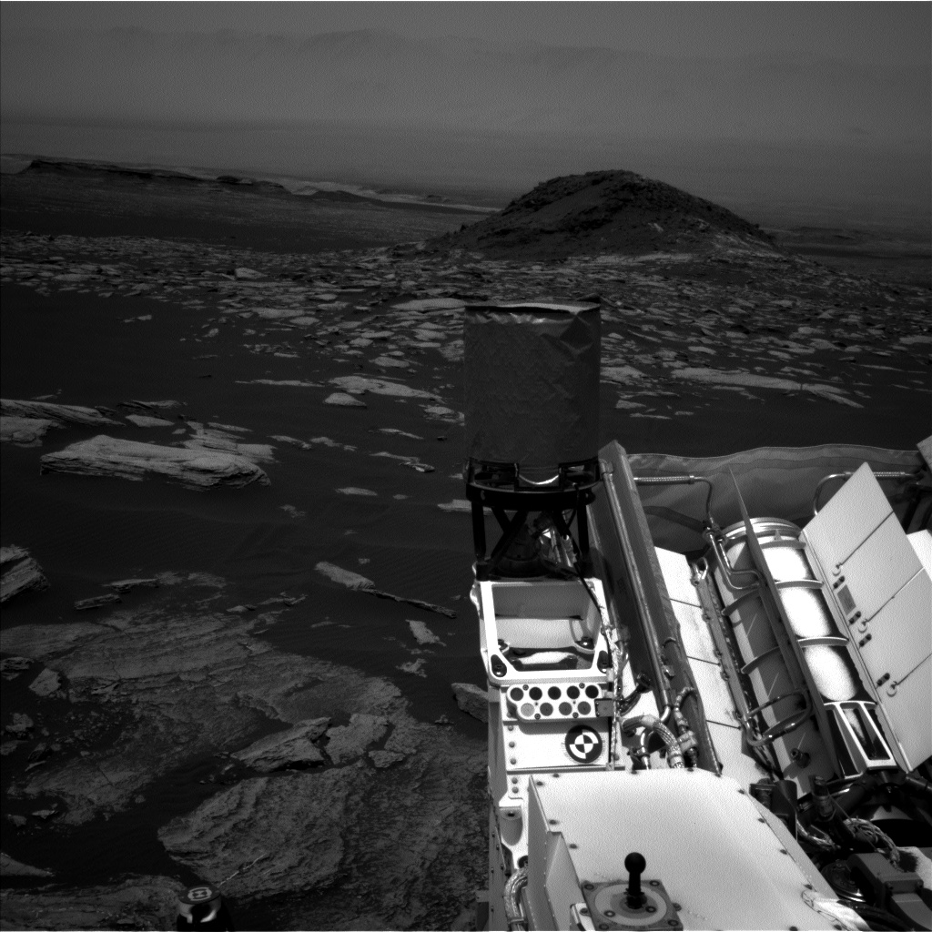 Nasa's Mars rover Curiosity acquired this image using its Left Navigation Camera on Sol 1616, at drive 934, site number 61