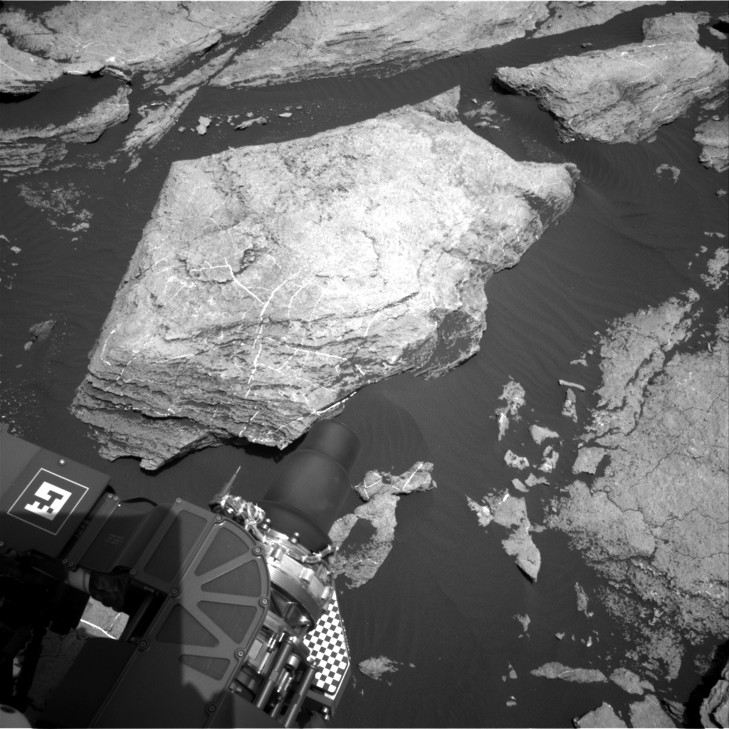 Nasa's Mars rover Curiosity acquired this image using its Right Navigation Camera on Sol 1616, at drive 934, site number 61