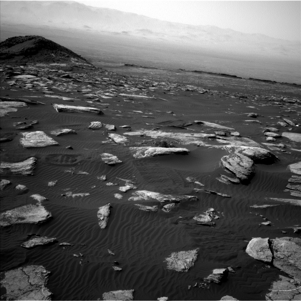Nasa's Mars rover Curiosity acquired this image using its Left Navigation Camera on Sol 1619, at drive 1140, site number 61